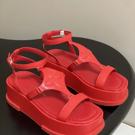 ルイヴィトン サンダル