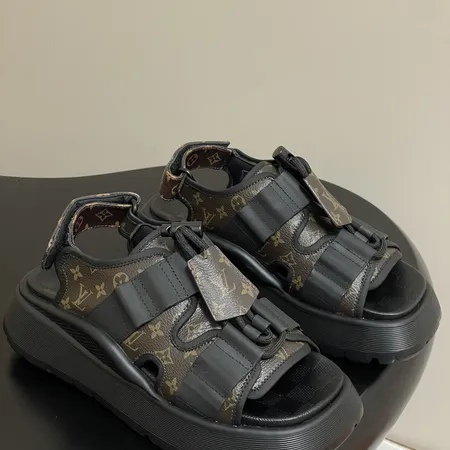 ルイヴィトン サンダル