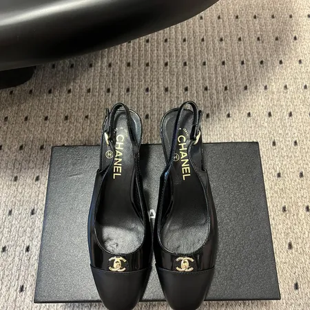 シャネル サンダル