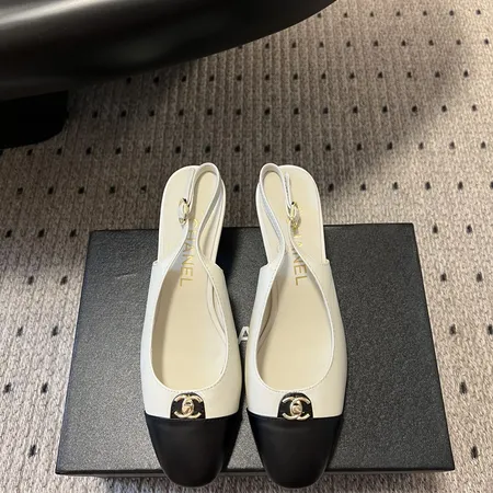 シャネル サンダル