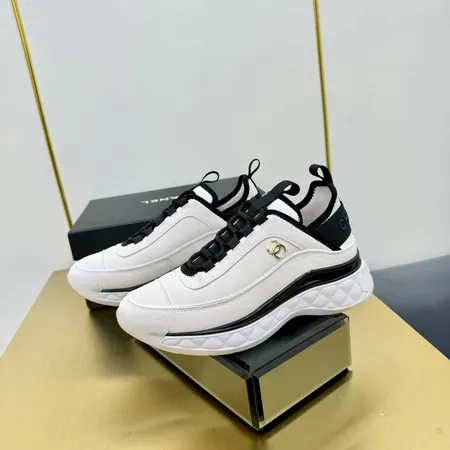 シャネル カジュアルシューズ