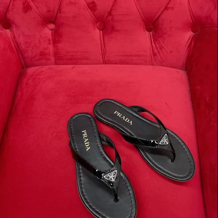 プラダ スリッパ