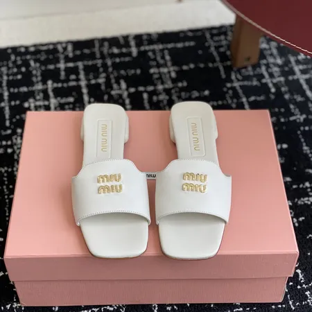 ミュウミュウ スリッパ