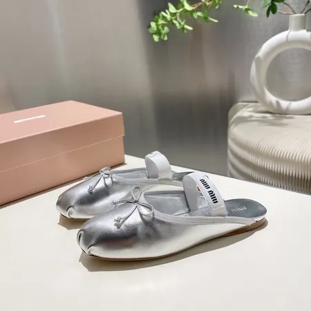 ミュウミュウ スリッパ