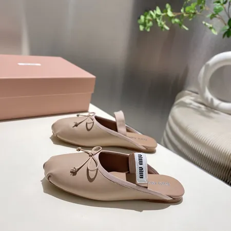 ミュウミュウ スリッパ