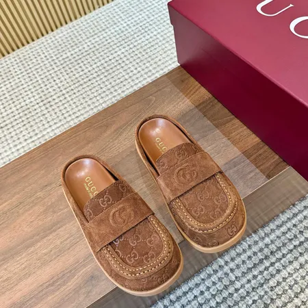 グッチ スリッパ