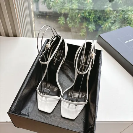 イブサンローラン サンダル