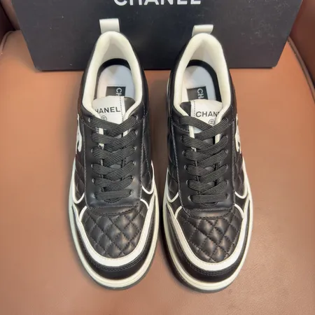 シャネル カジュアルシューズ