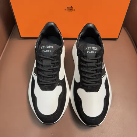 エルメス スニーカー
