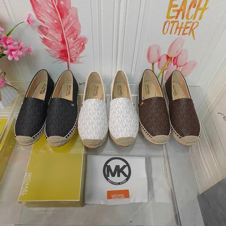 マイケルコース カジュアルシューズ