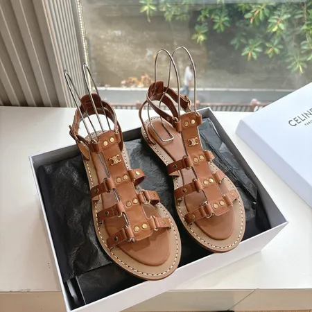 セリーヌ サンダル