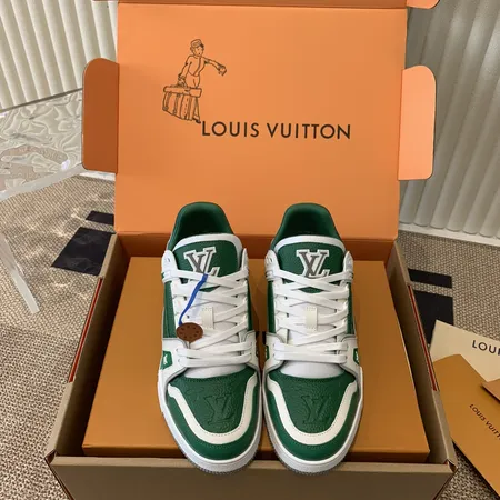 ルイヴィトン カジュアルシューズ