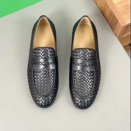 ボッテガ ヴェネタ ビジネスシューズ