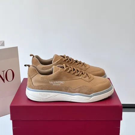 ヴァレンティノ カジュアルシューズ