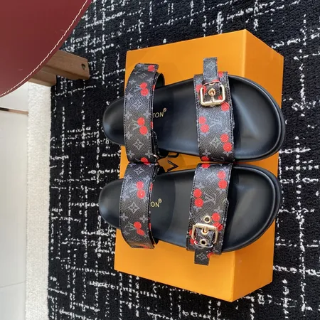 ルイヴィトン サンダル