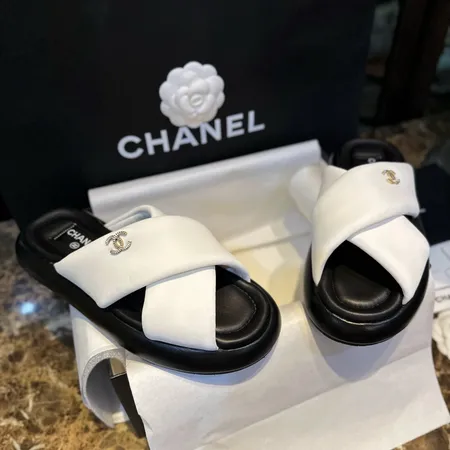 シャネル スリッパ
