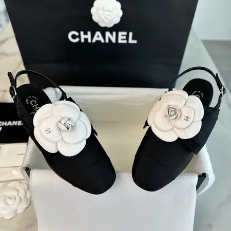 シャネル サンダル