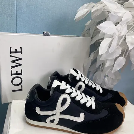 ロエベ カジュアルシューズ