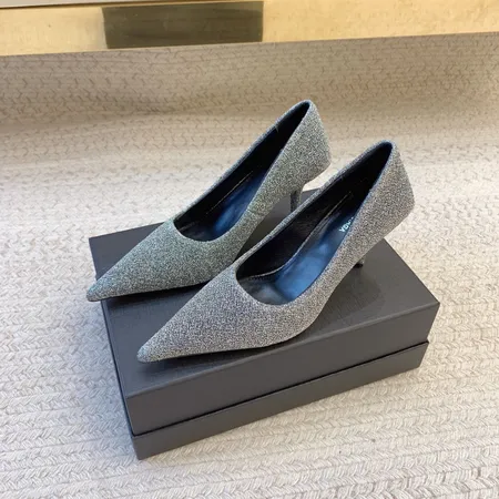 バレンシアガ サンダル