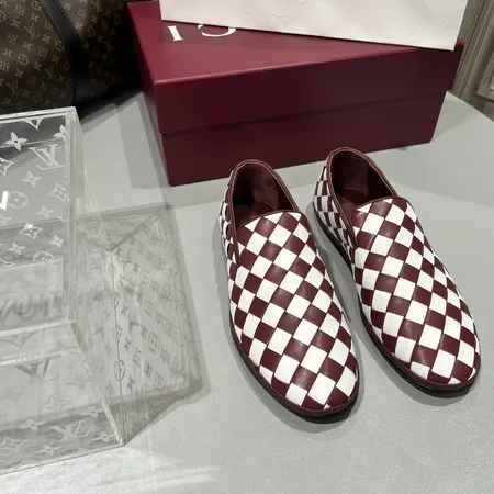 ボッテガ ヴェネタ ビジネスシューズ