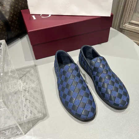 ボッテガ ヴェネタ ビジネスシューズ