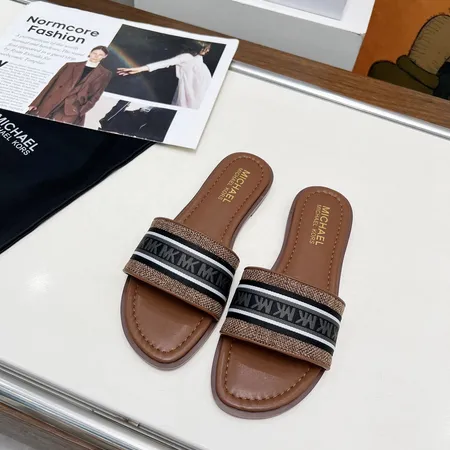 マイケルコース スリッパ