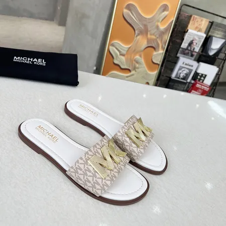 マイケルコース スリッパ