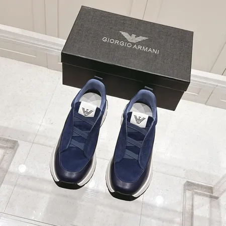 アルマーニ スニーカー
