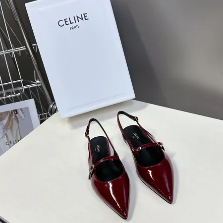 セリーヌ サンダル