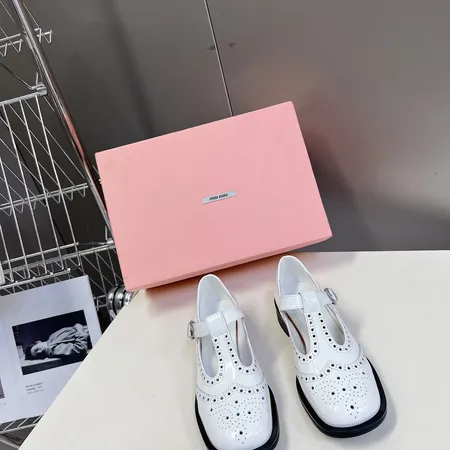 ミュウミュウ サンダル