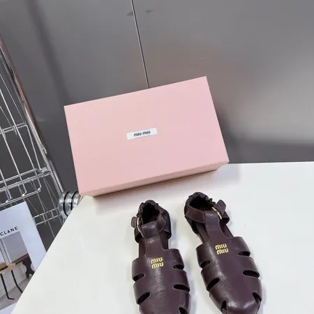 ミュウミュウ サンダル