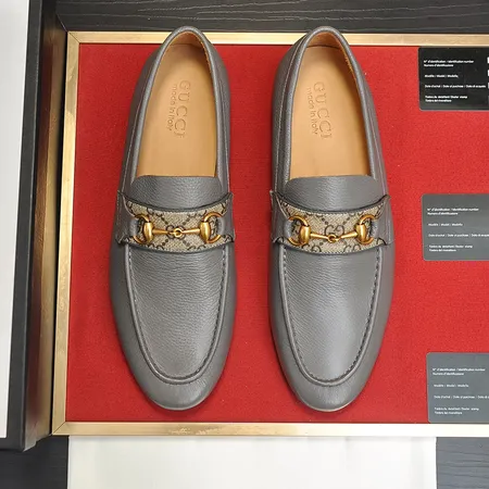 グッチ ビジネスシューズ