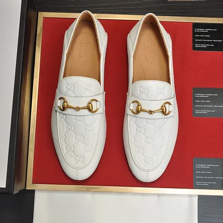 グッチ ビジネスシューズ