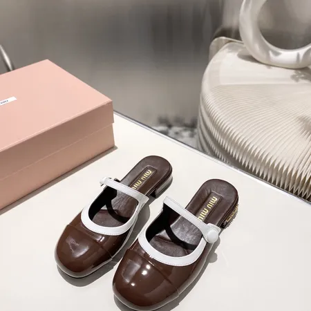 ミュウミュウ スリッパ