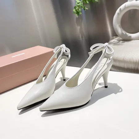 ミュウミュウ サンダル