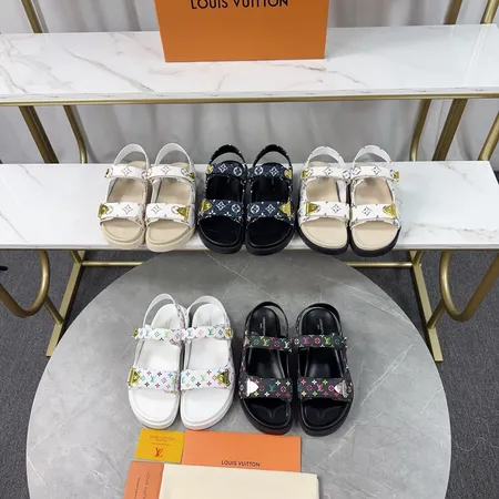 ルイヴィトン サンダル
