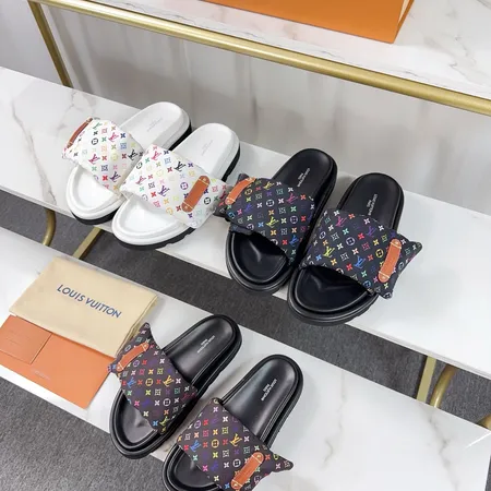 ルイヴィトン スリッパ