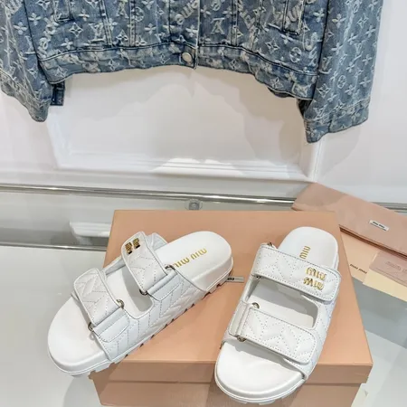 ミュウミュウ スリッパ