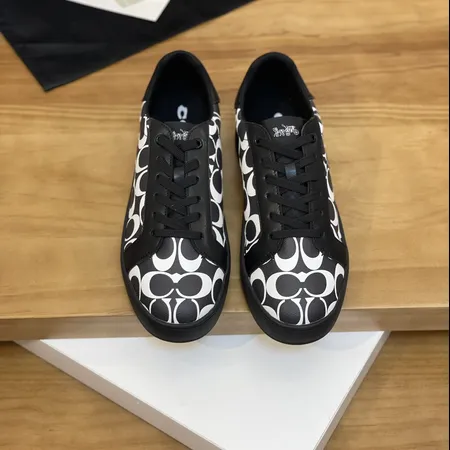 コーチ カジュアルシューズ