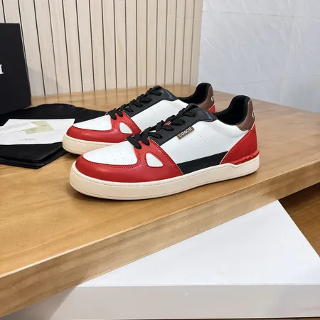 コーチ カジュアルシューズ