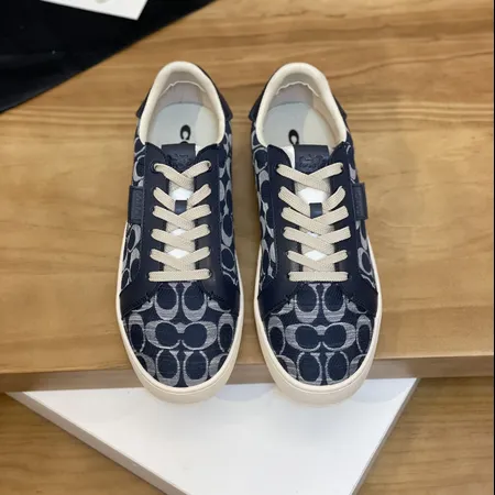 コーチ カジュアルシューズ