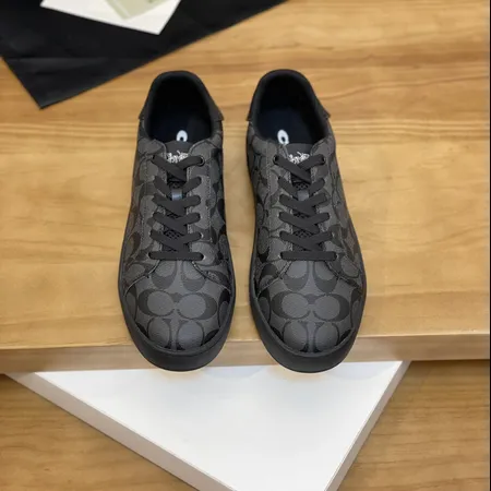 コーチ カジュアルシューズ