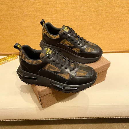 フェンディ スニーカー