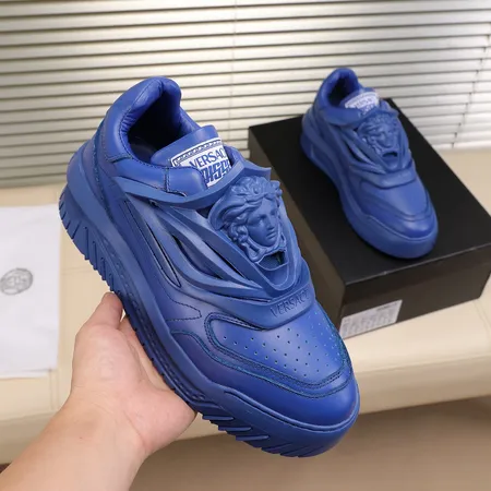 ヴェルサーチ カジュアルシューズ