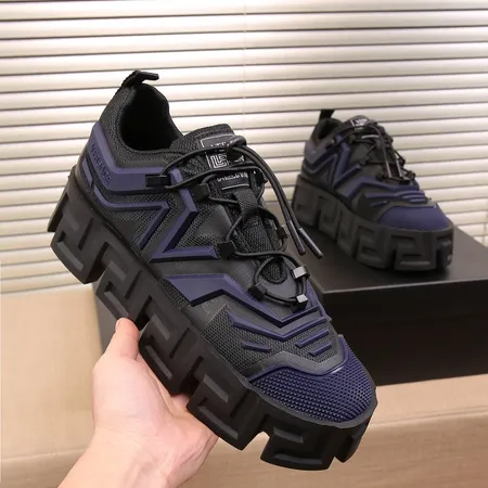 ヴェルサーチ カジュアルシューズ