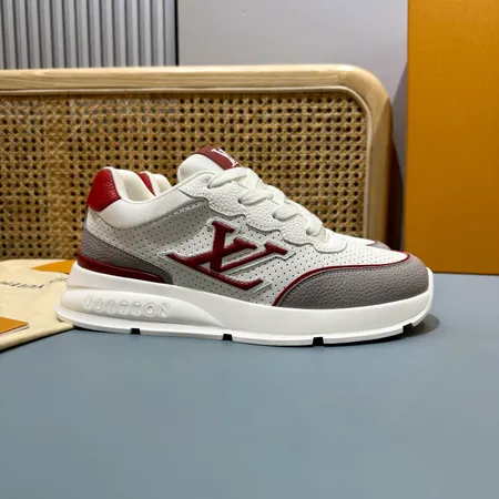 ルイヴィトン スニーカー