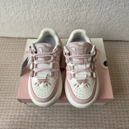 フィラ カジュアルシューズ