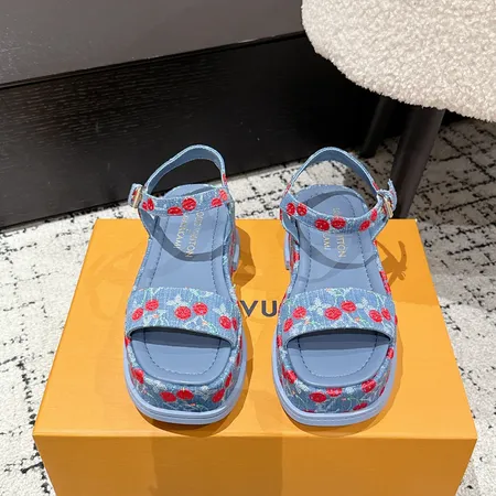 ルイヴィトン サンダル