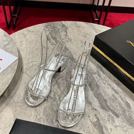 クリスチャン・ルブタン サンダル