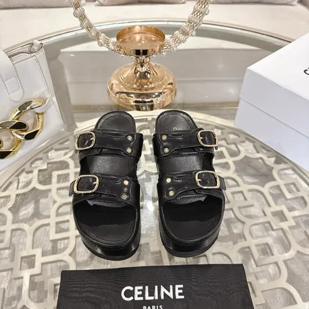 セリーヌ サンダル